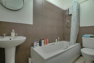 2 bed flat, Forth Place, Newcastle Upon Tyne, Newcastle, NE14ES - Image 4